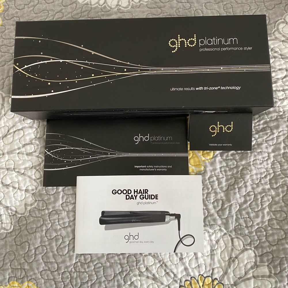 GHD Platinum Straightener Styler